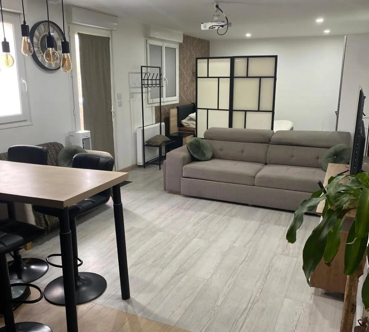 Atelier Chaleureux 40M2 - Proche Cdg Parc Des Expo Apartment Tremblay-en-France